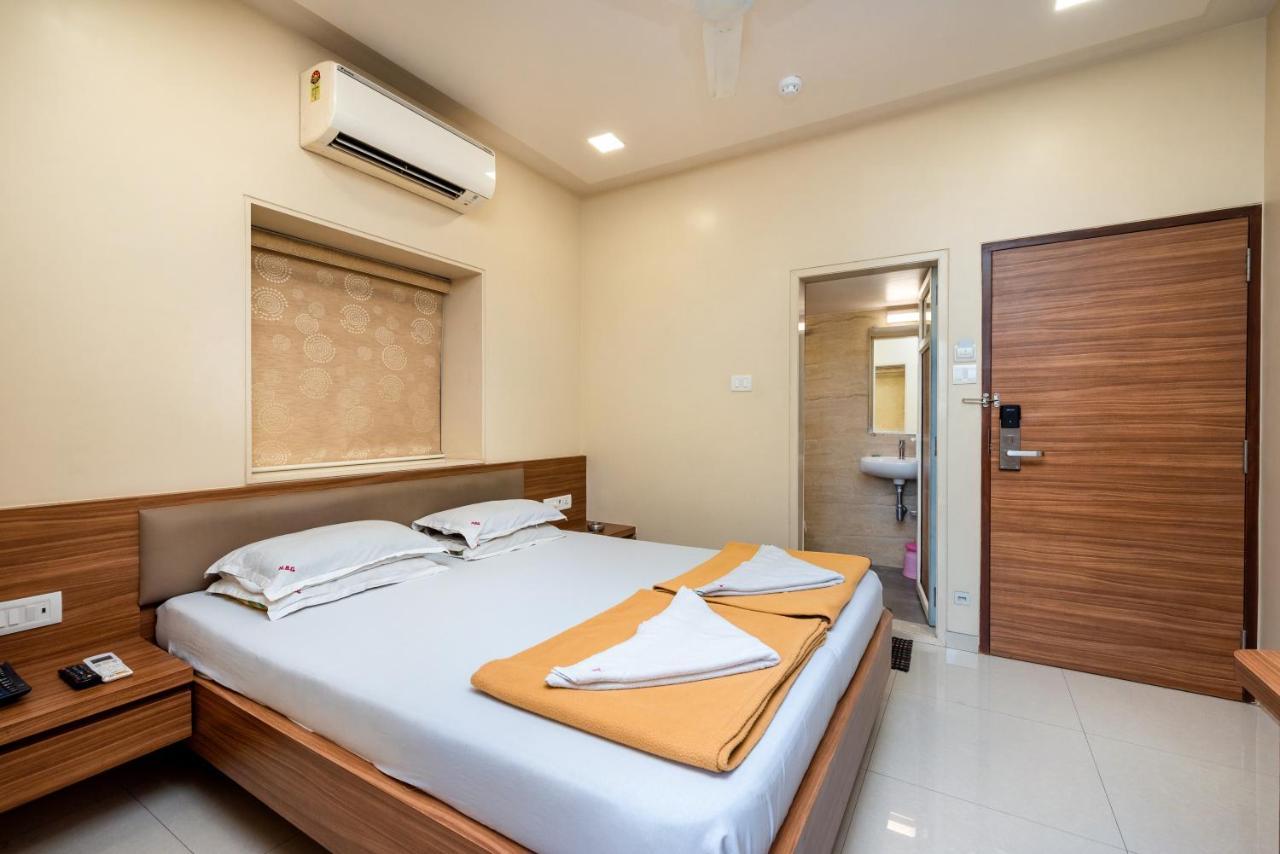 Hotel Balwas Mumbai Ngoại thất bức ảnh