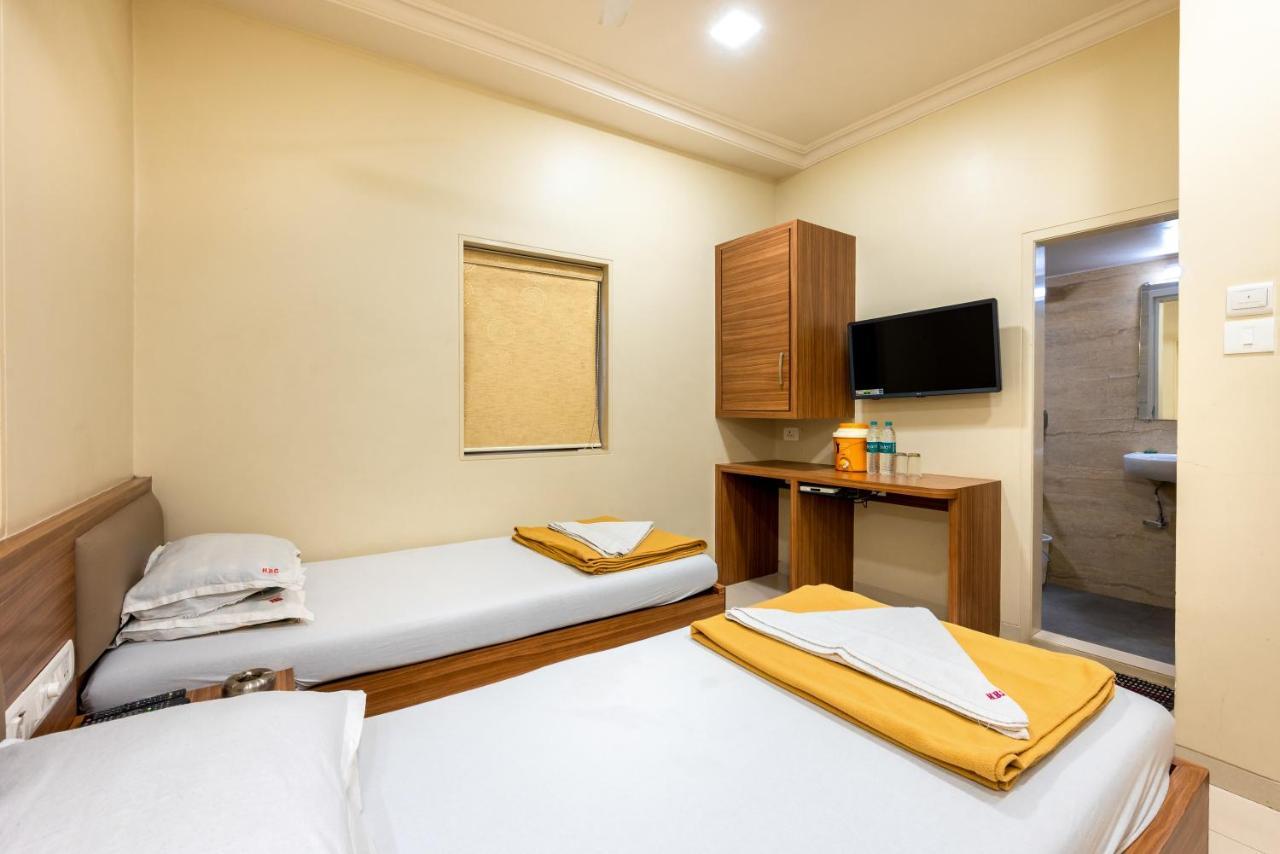 Hotel Balwas Mumbai Ngoại thất bức ảnh