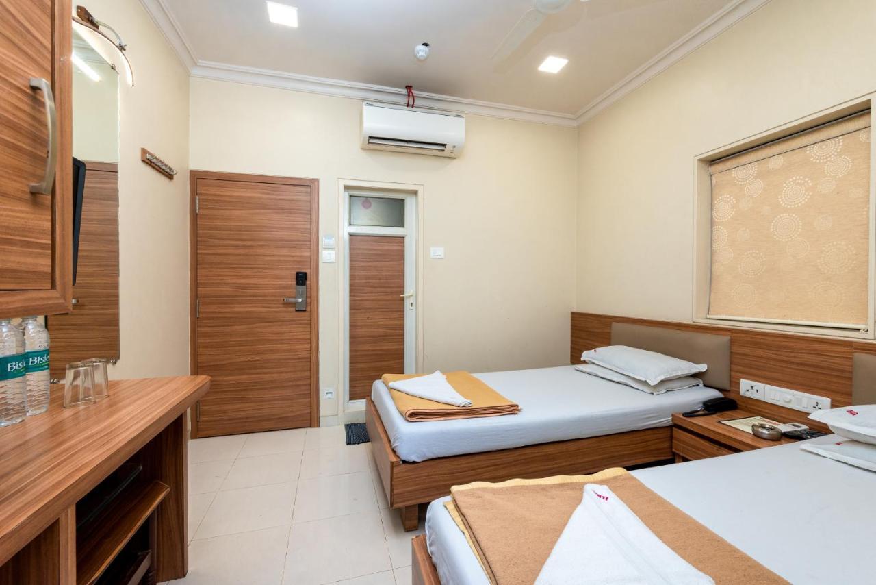 Hotel Balwas Mumbai Ngoại thất bức ảnh